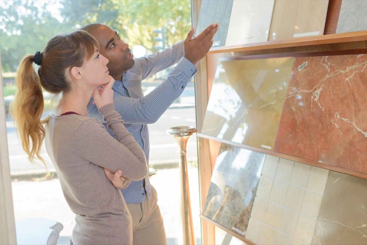 location Showroom | Lowell Carpet & Coverings